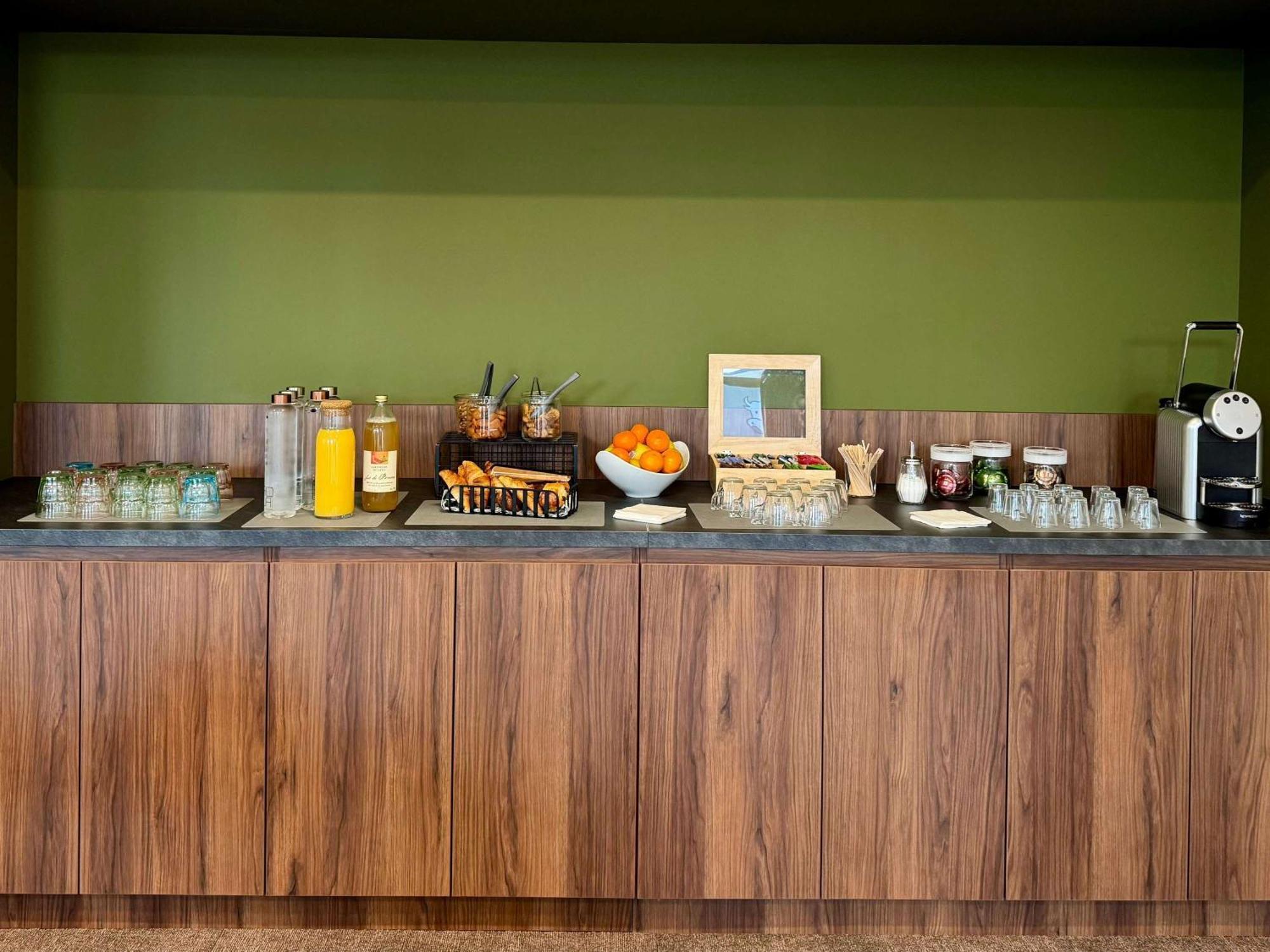 Ibis Styles Angouleme Nord - Hotel Restaurant Champniers  Exterior photo